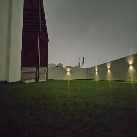 Enchanted The Roof Rekha, With Private Trace Garden Nova Deli Exterior foto